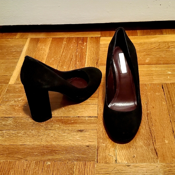 BCBG Suede Block Pumps - Picture 4 of 5